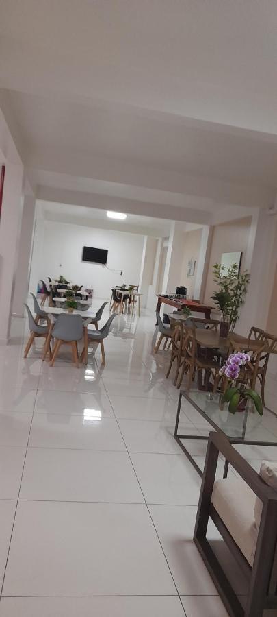 Hotel Ara Ciudad del Este Buitenkant foto